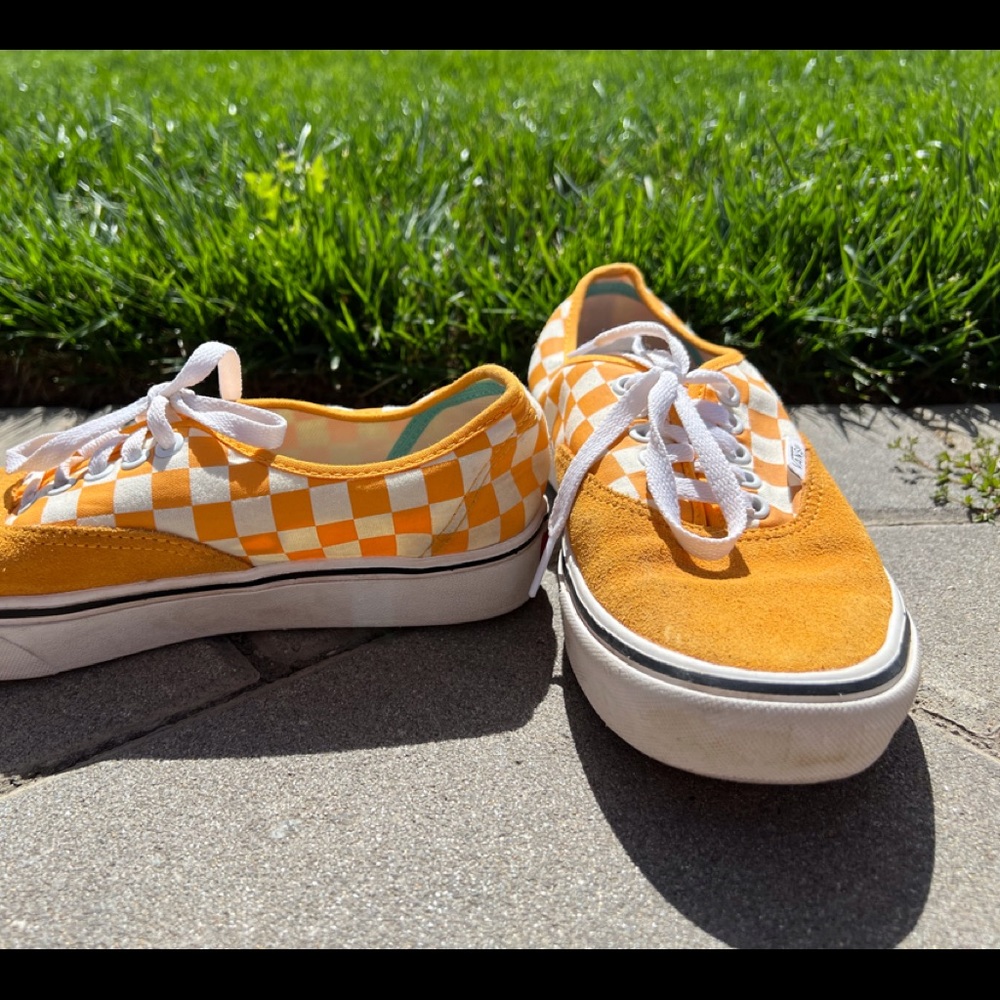 Vans - Picture 4 of 4
